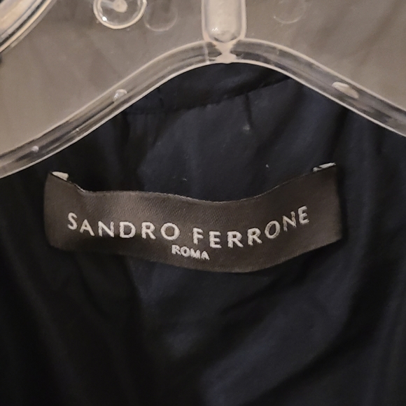 Trench coat - Picture 2 of 4